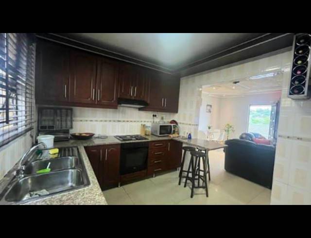 4 BEDROOM HOUSE FOR SALE IN SAVANNAH PARK